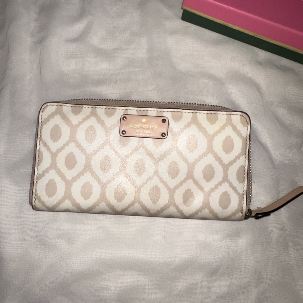 Kate Spade wallet